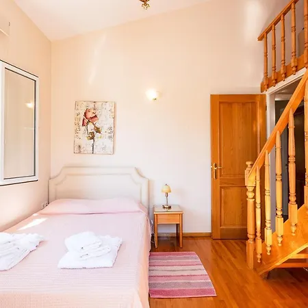 Simore Villa Rétino